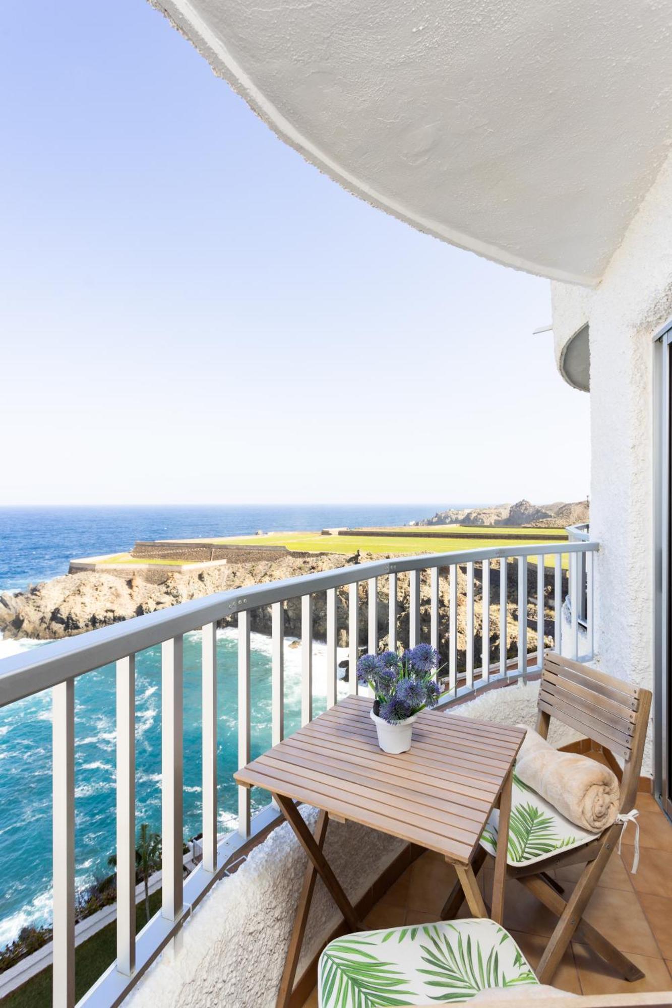Cozy Seafront Studio With Balcony & Ocean Views San Marcos  Exterior foto