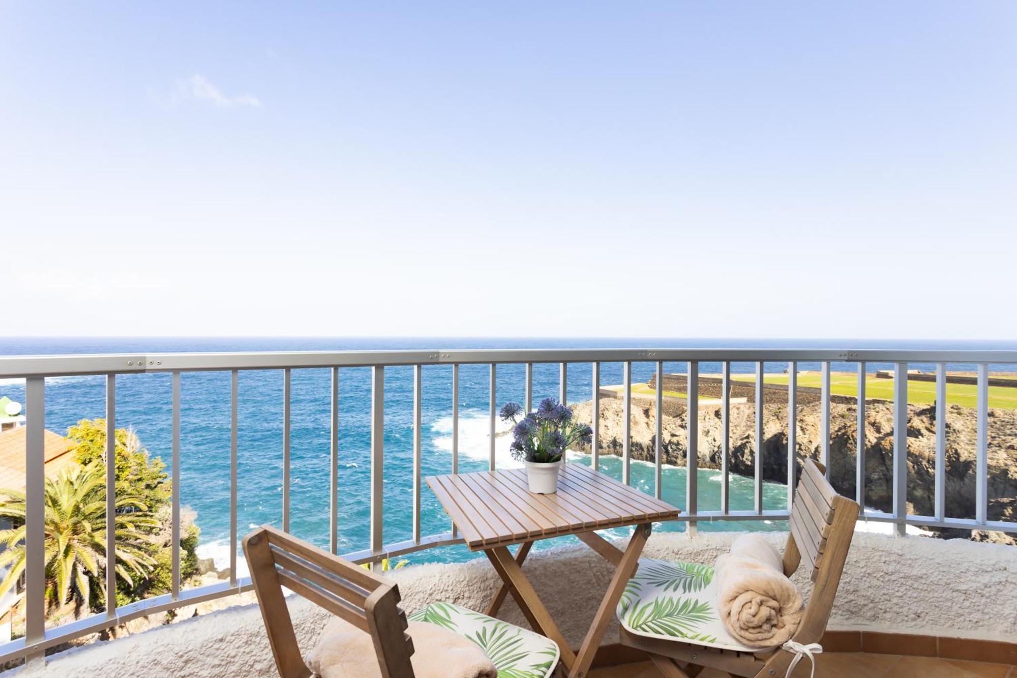 Cozy Seafront Studio With Balcony & Ocean Views San Marcos  Exterior foto
